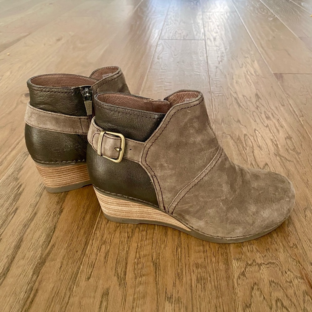 Dansko Suede Wedge Booties, Taupe, size 38
